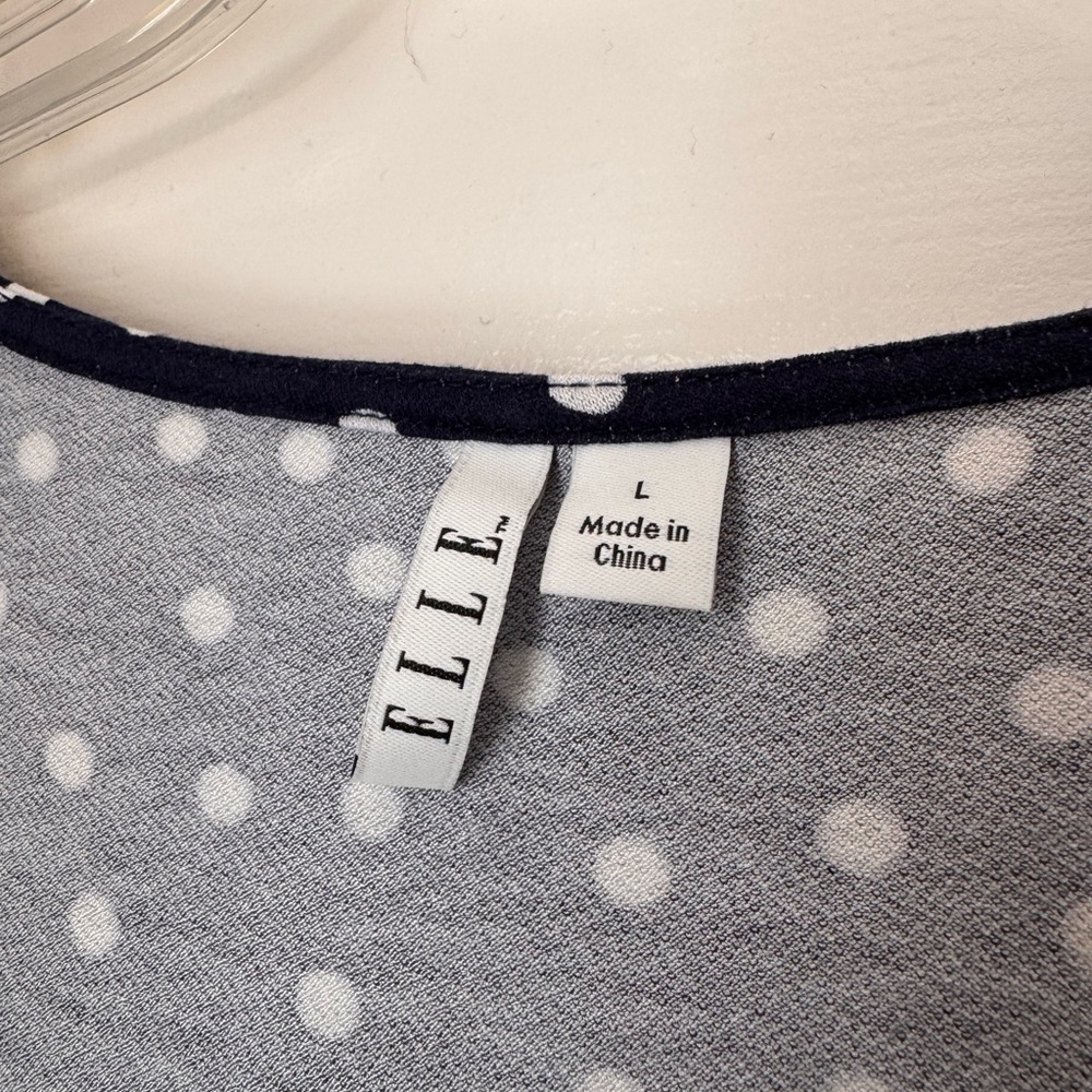 NWT Elle Navy and White Polka Dot Scoop Neck Long Sleeve Top size L - Picture 2 of 7